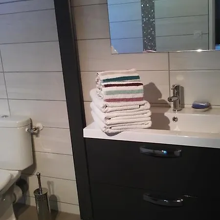 Apartman Les Hirondelles La Garde